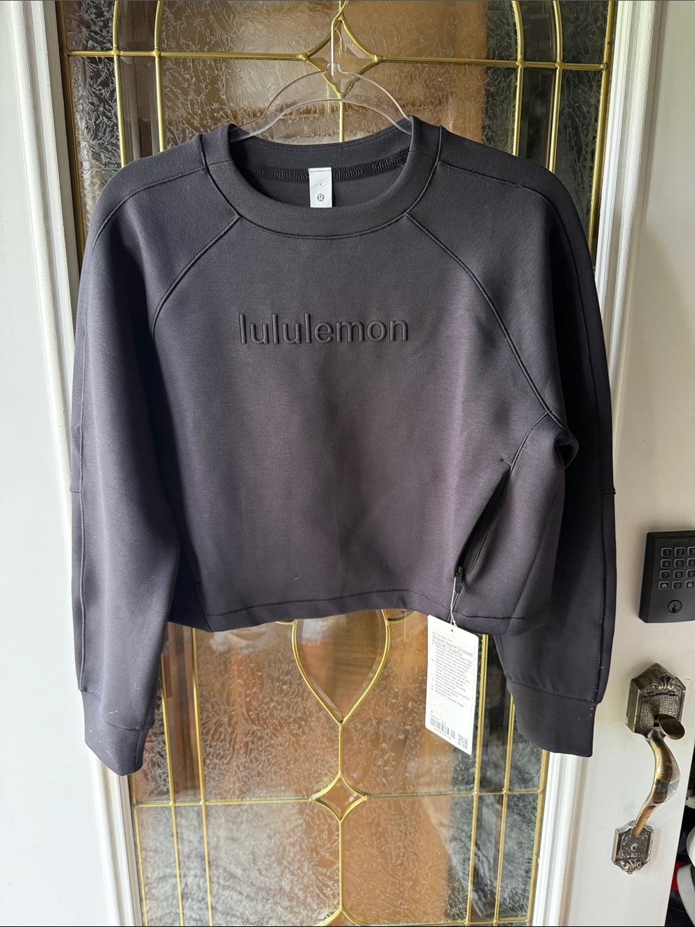 LULULEMON SMOOTH SPACER CROPPED Black EMBROIDERED Crewneck Sweatshirt NWT